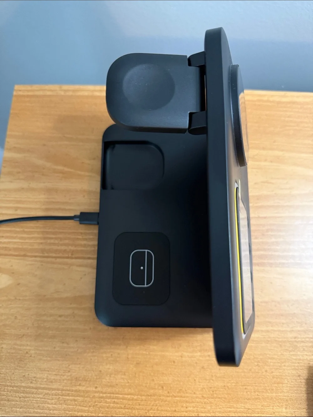 5-in-1 Clock Wireless Charger - Black